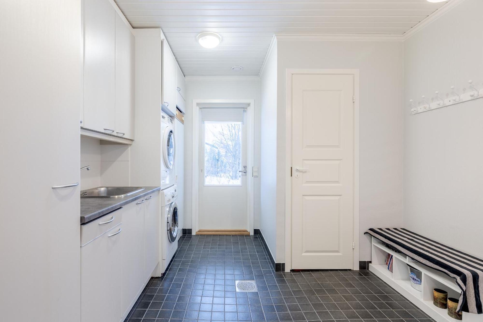 Riverside Home For Families - Beautiful House Near Santa Claus Village روفانييمي المظهر الخارجي الصورة