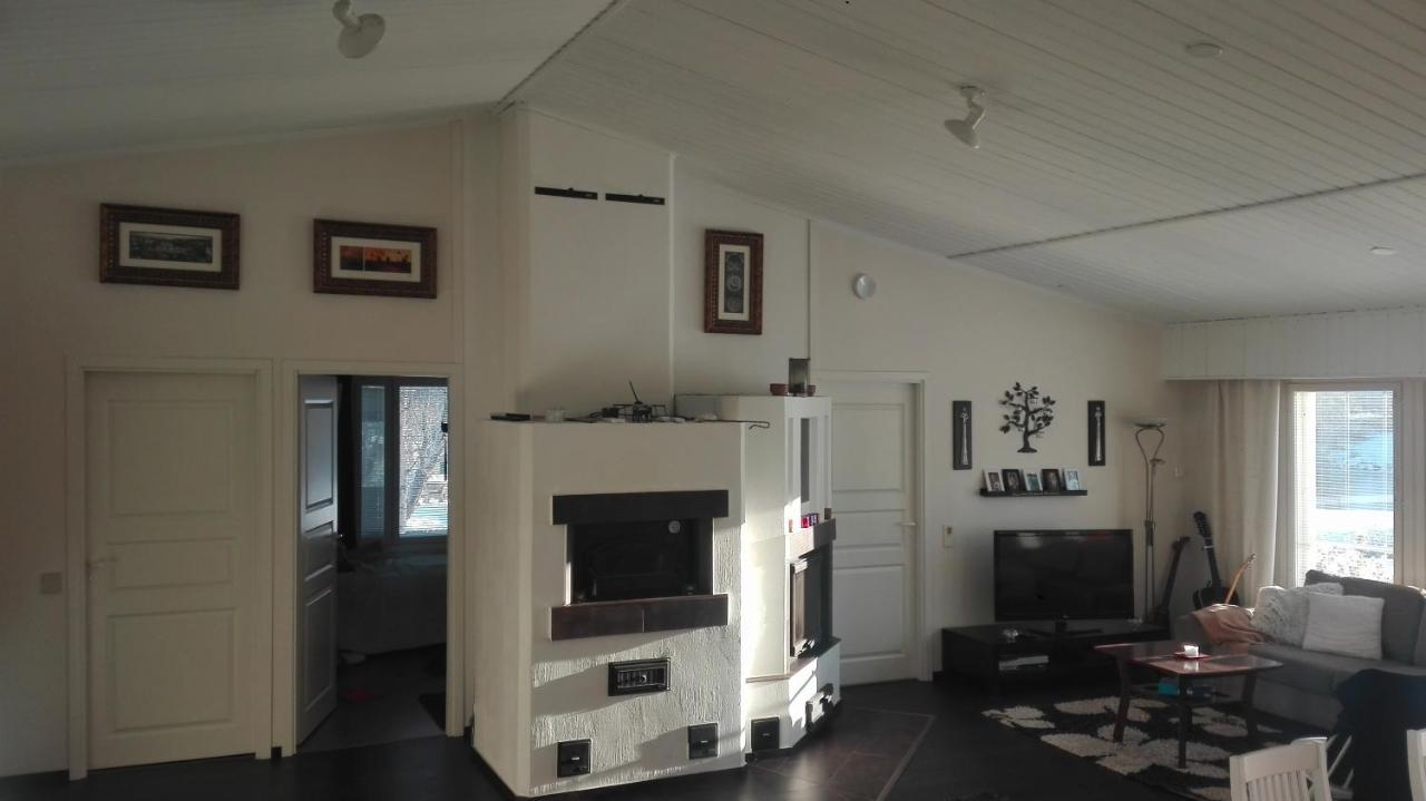 Riverside Home For Families - Beautiful House Near Santa Claus Village روفانييمي المظهر الخارجي الصورة